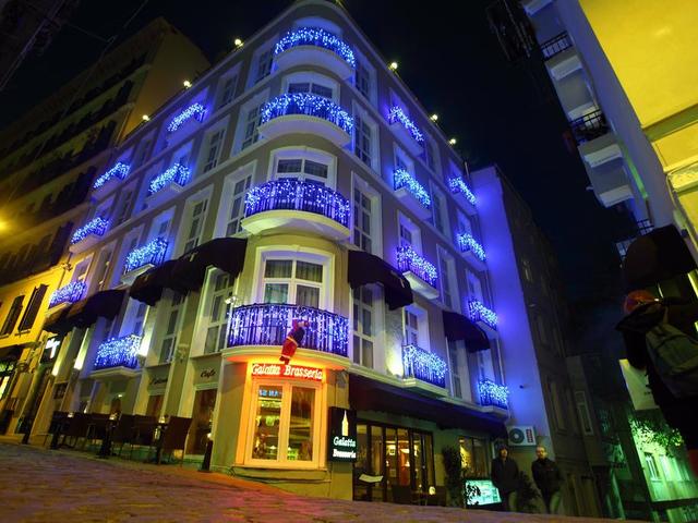 фото отеля Istanbul Suite Home Galata изображение №1