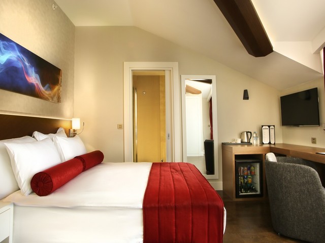 фото Veyron Hotels & Spa изображение №14