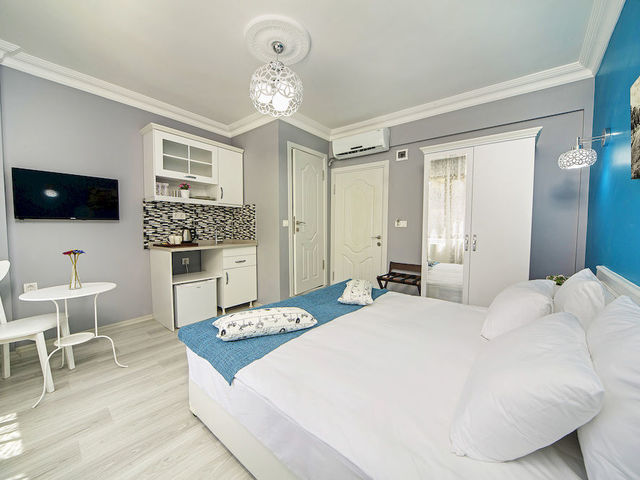 фото Taksim Unique Suites изображение №30