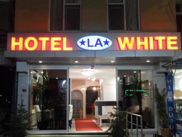 фотографии отеля Hotel La White изображение №23