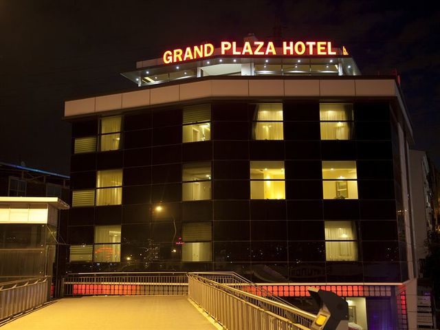 фотографии отеля Grand Plaza Hotel изображение №19
