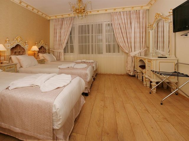фото отеля Karakoy Port Hotel изображение №37