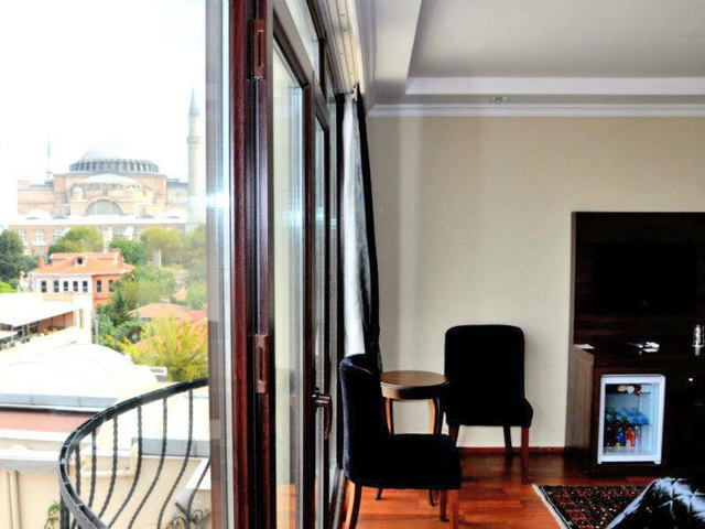 фотографии The Istanbul Hotel изображение №12