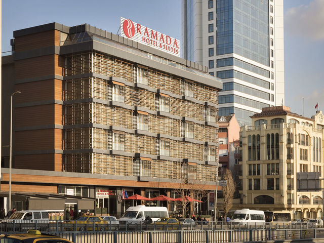 фото отеля Ramada Hotel & Suites Istanbul Sisli изображение №1