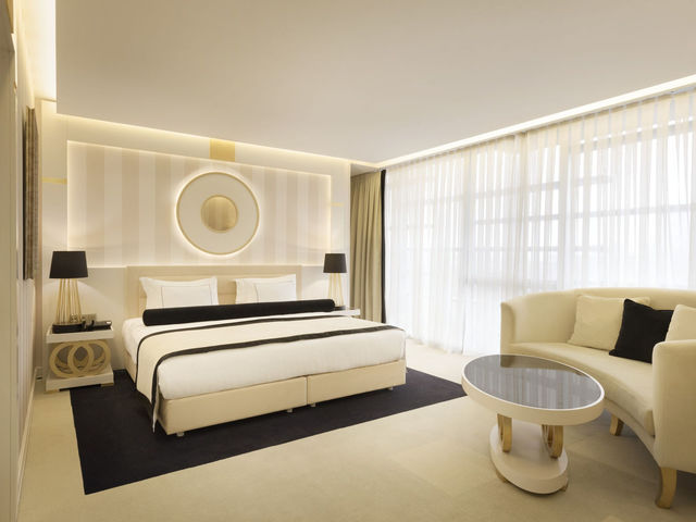 фотографии Ramada Hotel & Suites Istanbul Sisli изображение №24