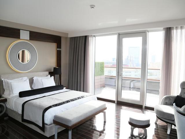 фотографии Ramada Hotel & Suites Istanbul Sisli изображение №4