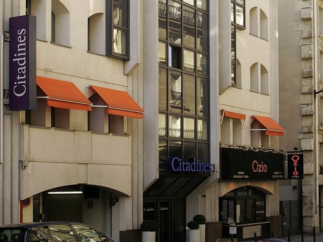 фото отеля Citadines Paris Trocadero изображение №1