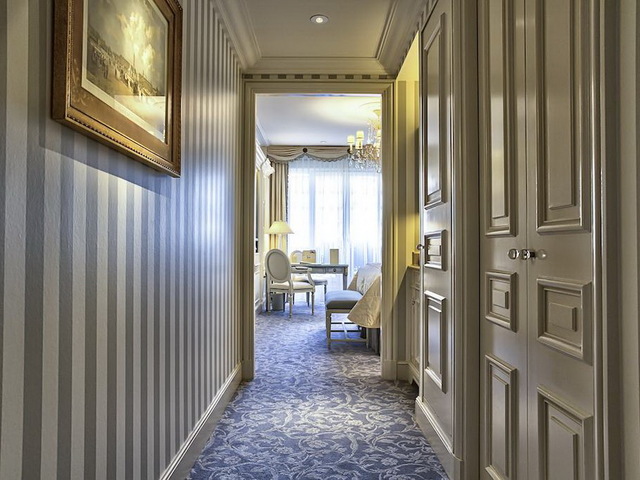 фото отеля Four Seasons Hotel George V изображение №45