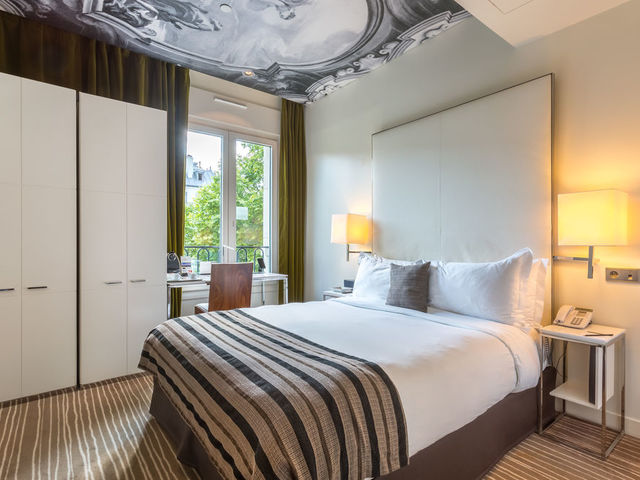 фото отеля InterContinental Paris Avenue Marceau (ex. Crowne Plaza Champs Elysees) изображение №17