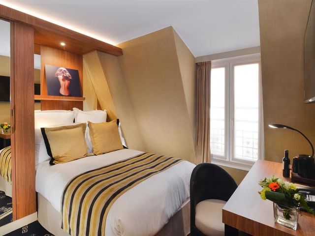 фото Best Western Le 18 Paris (ех. Iliade Paris) изображение №10