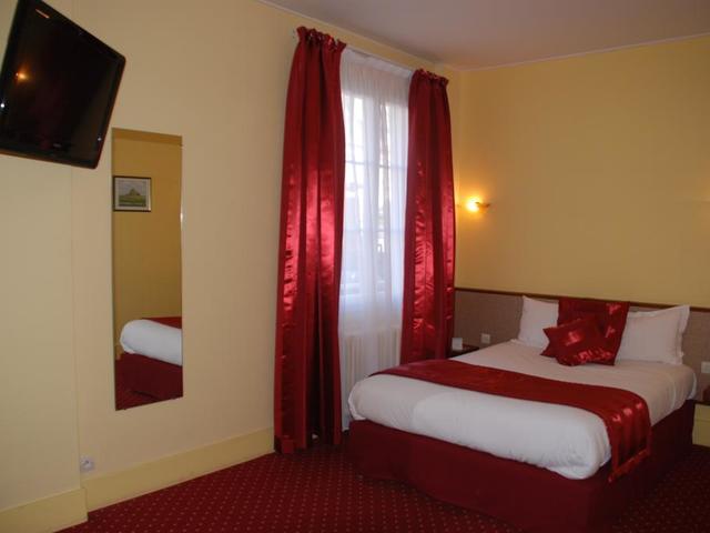 фотографии Comfort Hotel Cathedrale Lisieux (ех. Best Western Hotel de La Place) изображение №8
