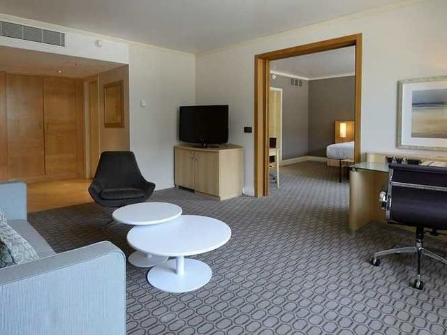 фото Hilton Paris La Defense изображение №30