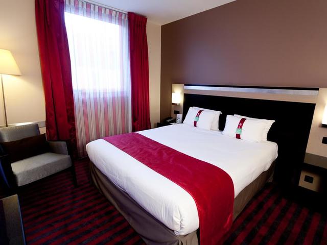фото отеля Holiday Inn Paris-Porte De Clichy изображение №13