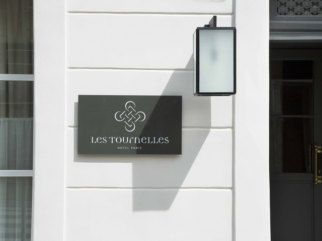 фото отеля Les Tournelles (ex. Hostellerie du Marais; Des Chevaliers) изображение №17