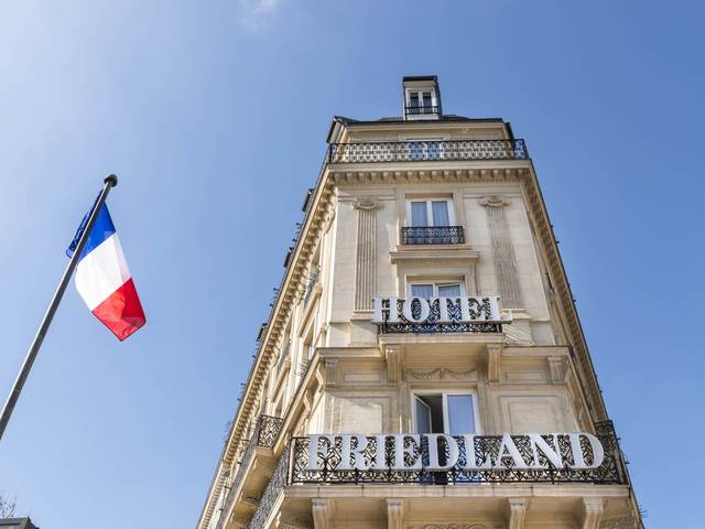 фото Hotel Champs-Elysees Friedland by Happyculture (ex. Best Western Etoile Friedland Champs-Elysees) изображение №2