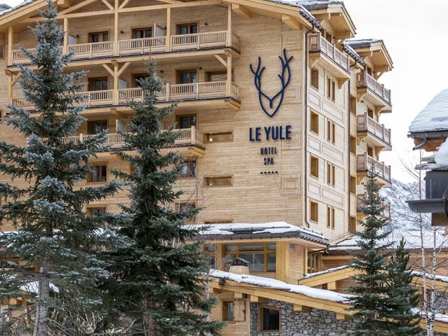 фото отеля Le Yule Hotel & Spa изображение №1