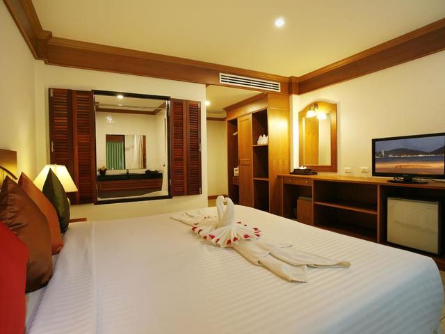 фото отеля Jiraporn Hill Resort изображение №21