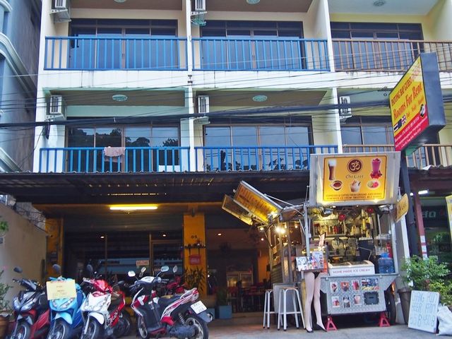 фото отеля Patong Bay Guesthouse (ех. Patong Residence) изображение №1
