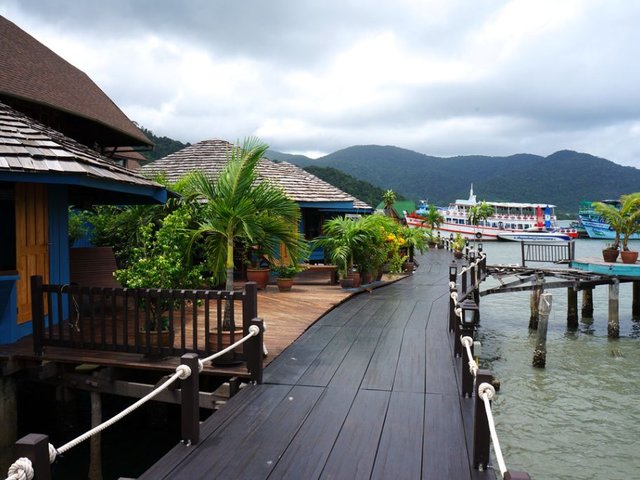 фото отеля Koh Chang Sea Hut (ex. Bang Bao Sea Hut) изображение №13