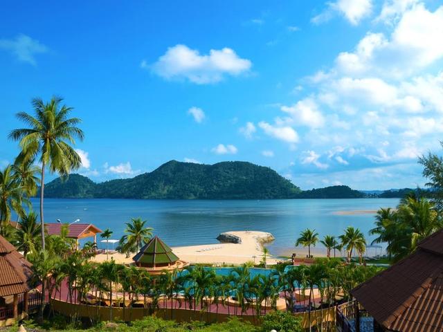 фото Aiyapura Resort & Spa (Ex. Furama Xclusive Resort & Spa Aiyapura) изображение №30