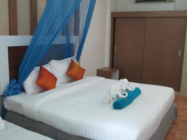 фото отеля Tonsai Bay Resort изображение №25
