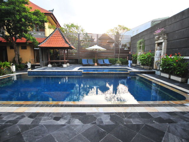 фотографии отеля Sandat Hotel Legian изображение №23