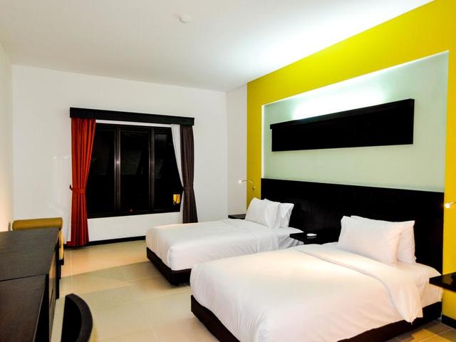 фотографии отеля Ozz Hotel - Kuta Bali изображение №19