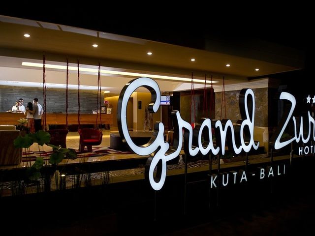 фотографии отеля Grand Zuri Kuta Bali изображение №11