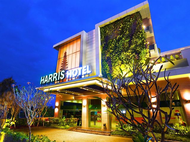фото Harris Hotel Kuta Galleria изображение №26