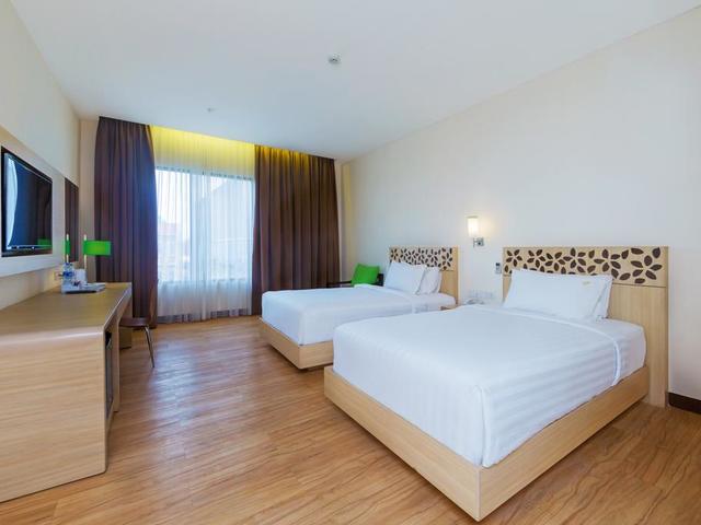 фото отеля Vihan Suites Hotel Tuban Bali изображение №17