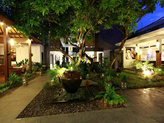 фото Gosyen Hotel Bali изображение №18