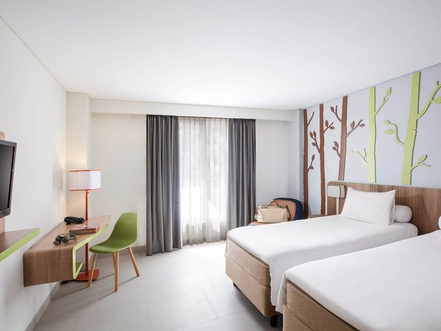 фото Grand Livio (ex. Ibis Styles Bali Kuta Dewi Sri) изображение №26