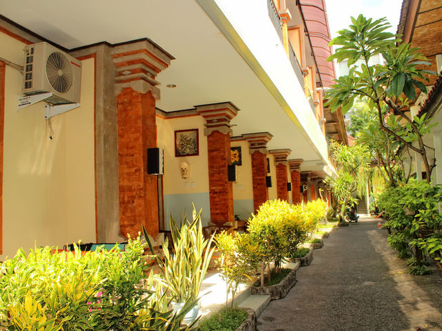 фото отеля Sayang Maha Mertha Hotel изображение №21