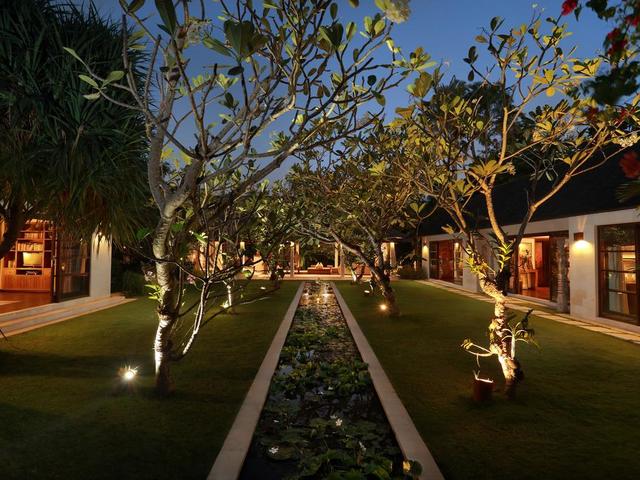 фото отеля Villa Bali Asri Seminyak изображение №29