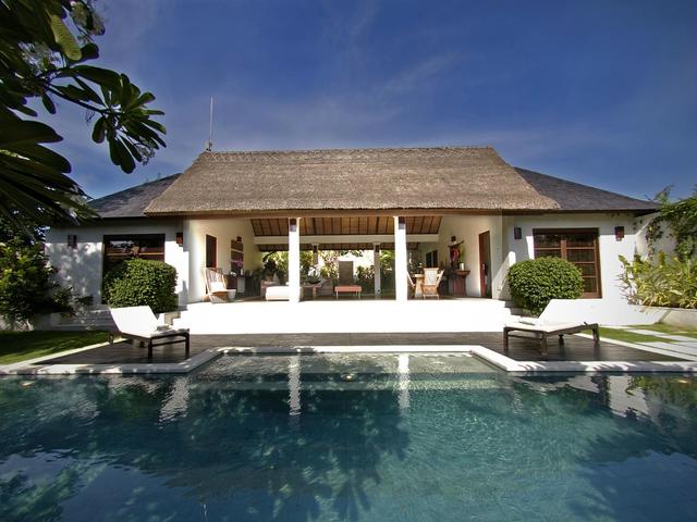 фото Villa Bali Asri Seminyak изображение №10