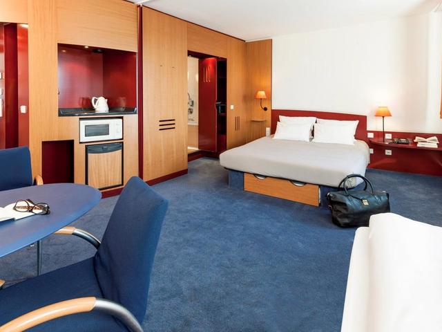 фото отеля Novotel Suites Wien City Donau (ex. Suite Novotel Wien Messe) изображение №17