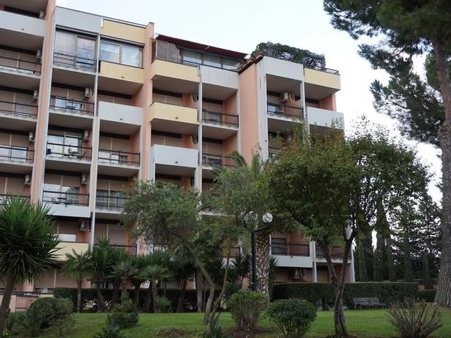 фото отеля Parco Tirreno Suitehotel & Residence изображение №1