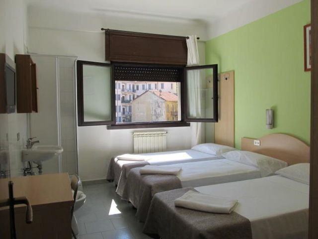 фотографии отеля Hotel Ambrosiana изображение №39