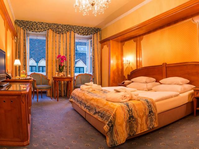 фото отеля Schlosshotel Roemischer Kaiser (ex. Best Western Premier Schlosshotel Roemischer Kaiser) изображение №13