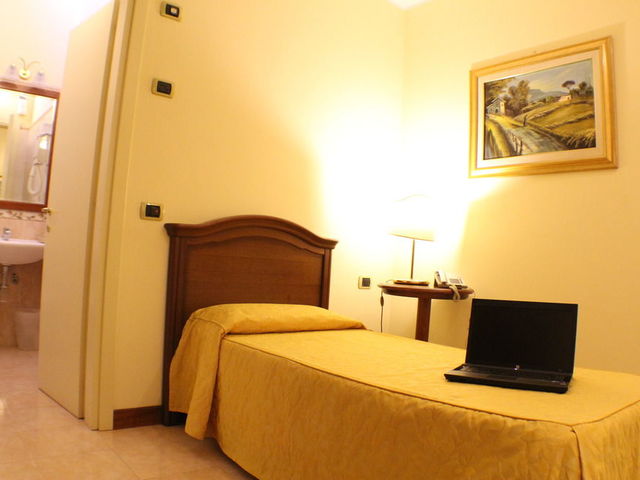 фотографии Hotel Certosa изображение №4
