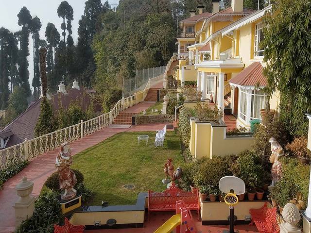 фото отеля Mayfair Darjeeling изображение №1