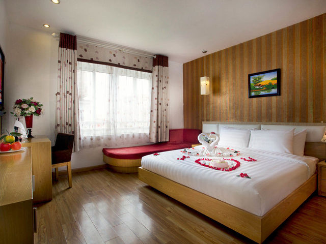 фотографии Tu Linh Palace Hotel 1 изображение №20