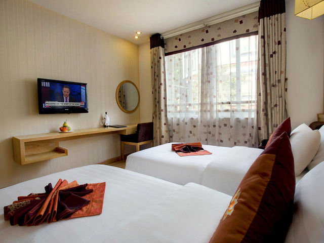 фото Tu Linh Palace Hotel 1 изображение №18