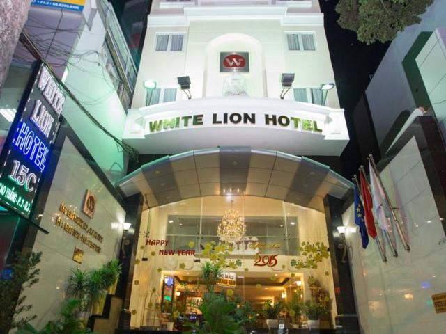 фото отеля White Lion изображение №1