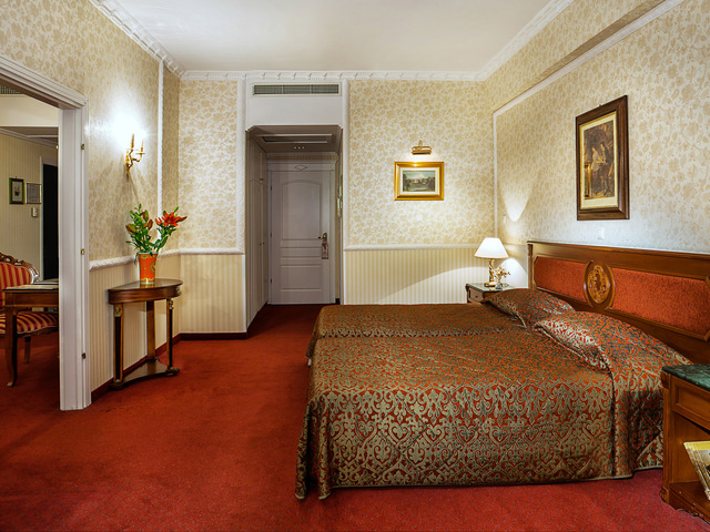 фотографии отеля Grand Hotel Palace изображение №15