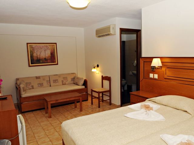 фото отеля Athena Hotel изображение №33