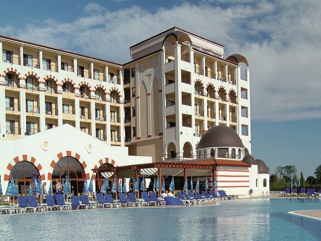 фото отеля RIU Helios Bay изображение №9