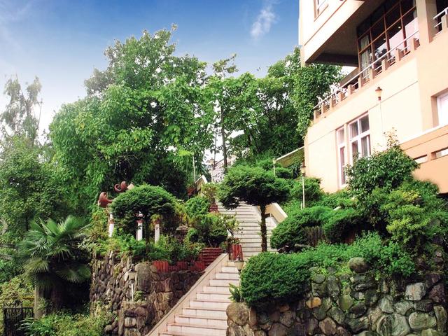 фото отеля Sinclairs Darjeeling изображение №1