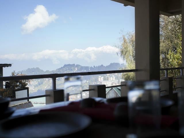 фотографии отеля Sinclairs Darjeeling изображение №7