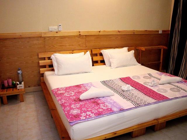 фото отеля Holiday Lodge Maldives изображение №25